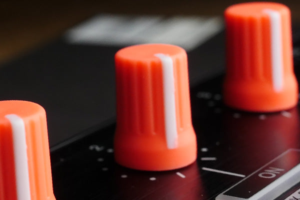 Chroma Caps: Custom Replacement DJ Knobs & Faders | 18 Colors – DJ ...