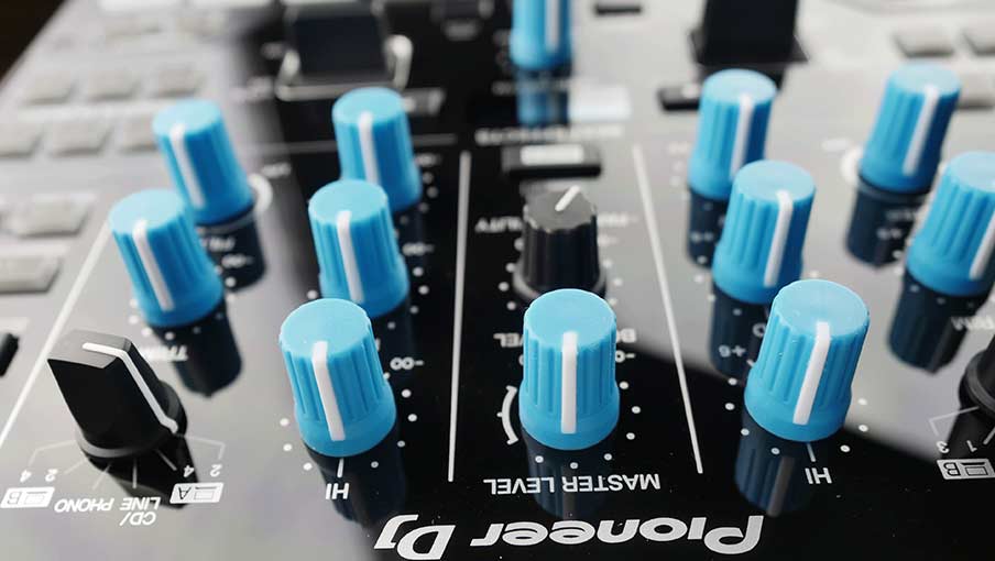 Chroma Caps: Custom Replacement DJ Knobs & Faders | 18 Colors – DJ