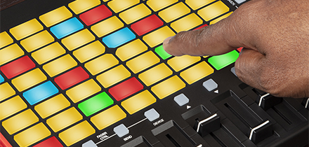 Akai Professional APC Mini Mk2 Ableton Live Controller – DJ TechTools Akai Professional APC Mini Mk2 Ableton Live Controller – DJ TechTools