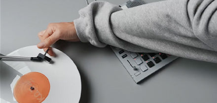 EP–133 K.O. II Portable Synthesizer