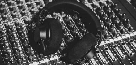 TMA-2 Studio Wireless+