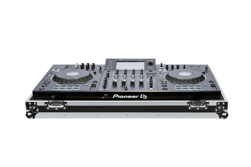 Headliner Low Profile Flight Case for Pioneer XDJ-XZ – DJ TechTools Headliner Low Profile Flight Case for Pioneer XDJ-XZ – DJ TechTools