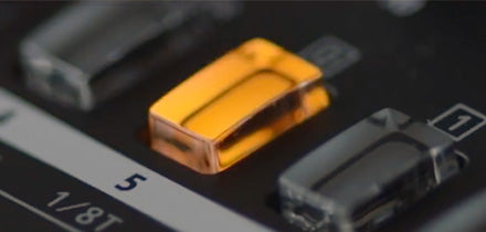 Roland SE-02 Analog Synthesizer