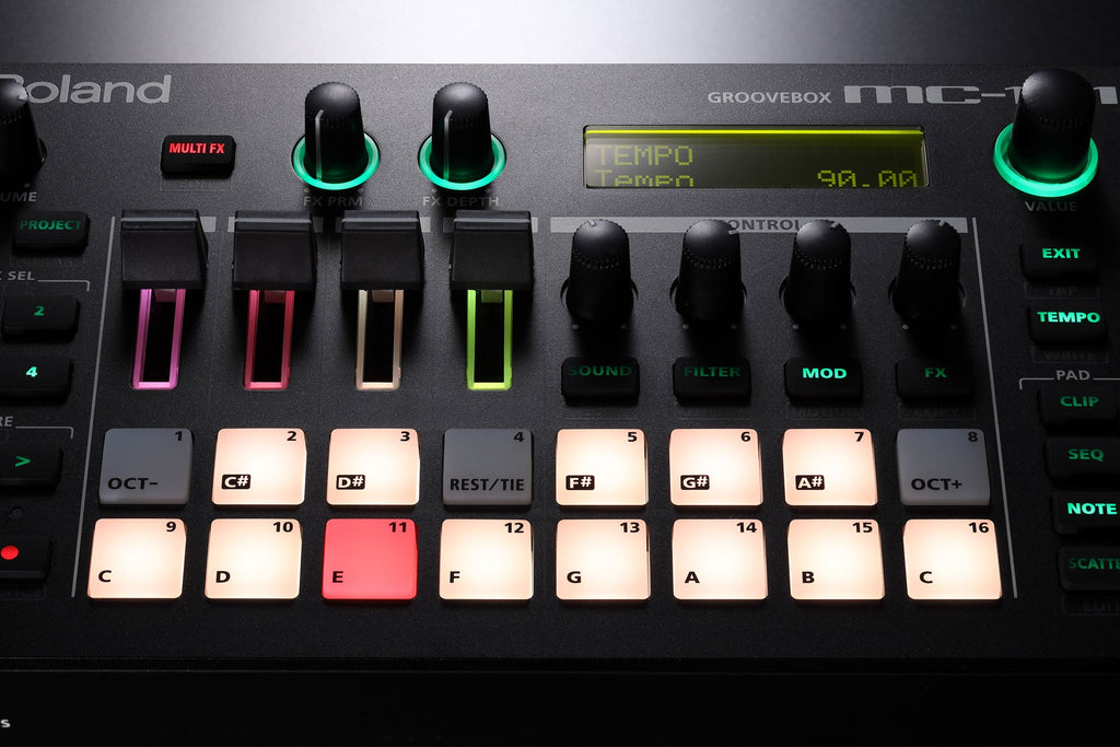 Roland MC-101 Groovebox - DJ TechTools