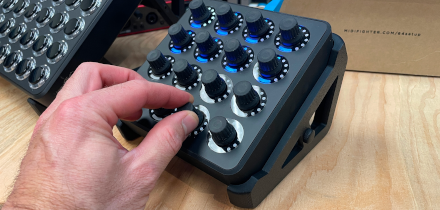 Midi Fighter Stands