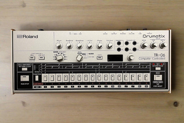 Roland TR-06 Drum Machine (Open Box) - DJ TechTools